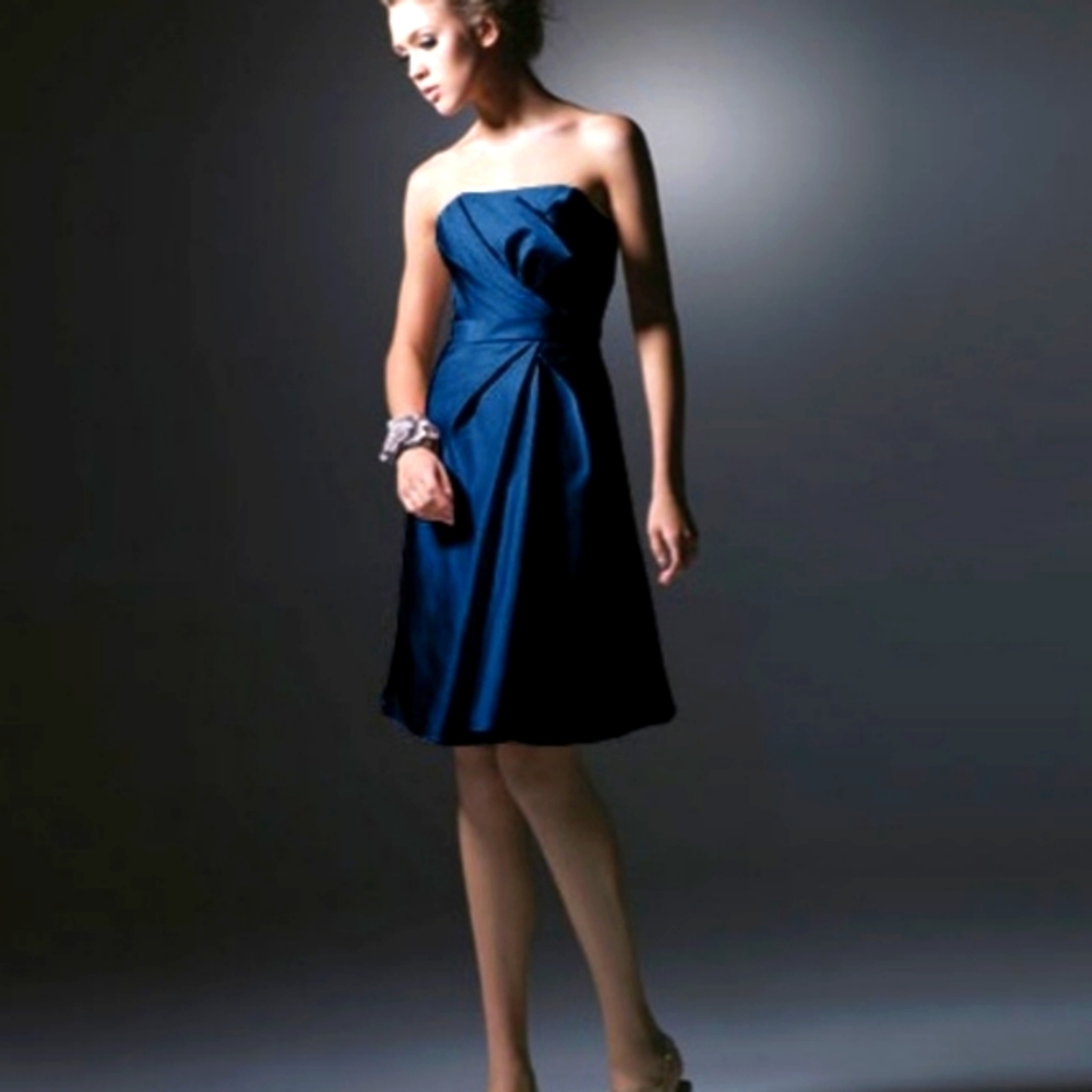 LOVE by Enzoani, NWT, Sizes 4 - 10 Cocktail Dress in the Color Midnight Blue A33